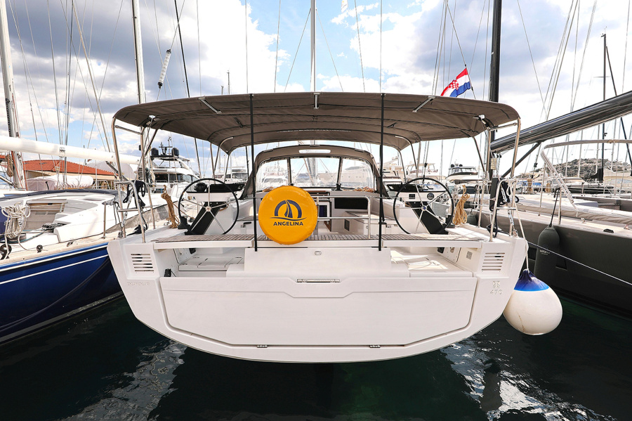 Photo #1 - Dufour 470 - 4 cab. (Fantasea) in D-Marin - 39645