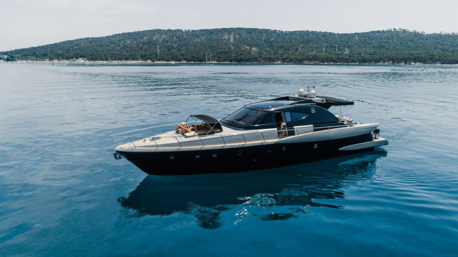 Photo #1 - Fashion Cantiere Navale Custom Made (Fashion 68) en Harbour - 39681