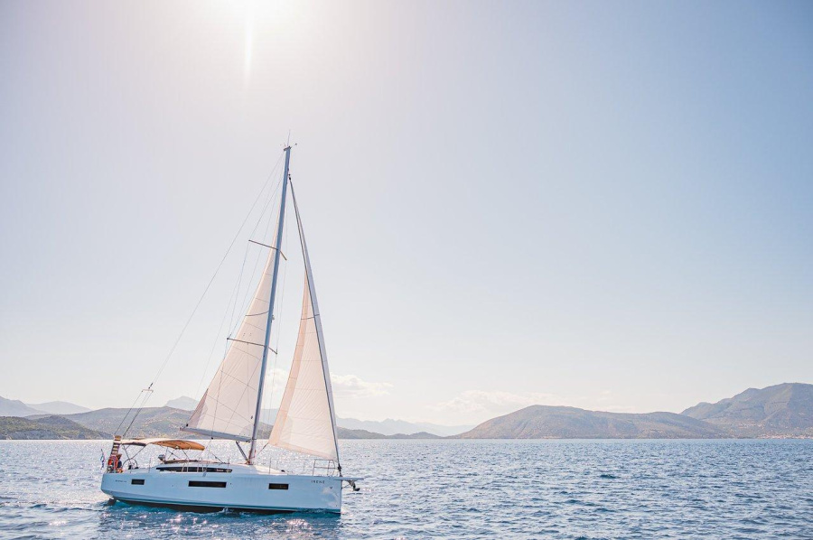 Photo #1 - Sun Odyssey 410 - 3 cab. (Irene) en Athens, Alimos marina - 39807