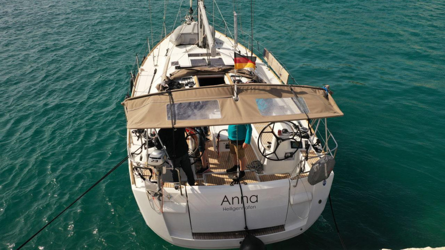 Anna - 2