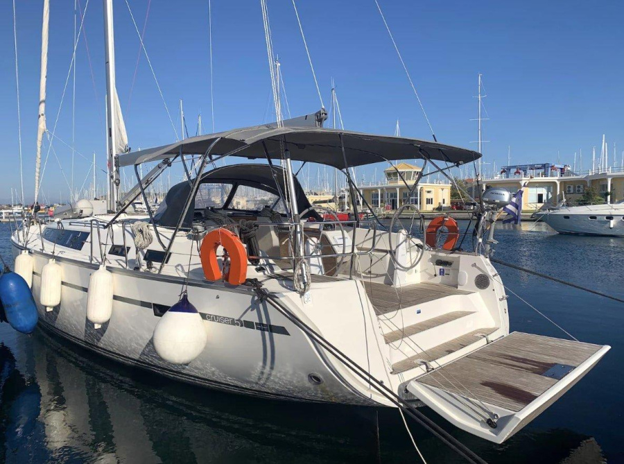 Photo #1 - Bavaria Cruiser 51 (Alice) en New Marina - 39924