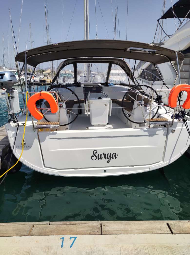 Photo #1 - Oceanis 40.1 (Surya) en Corfu, Gouvia Marina - 39968
