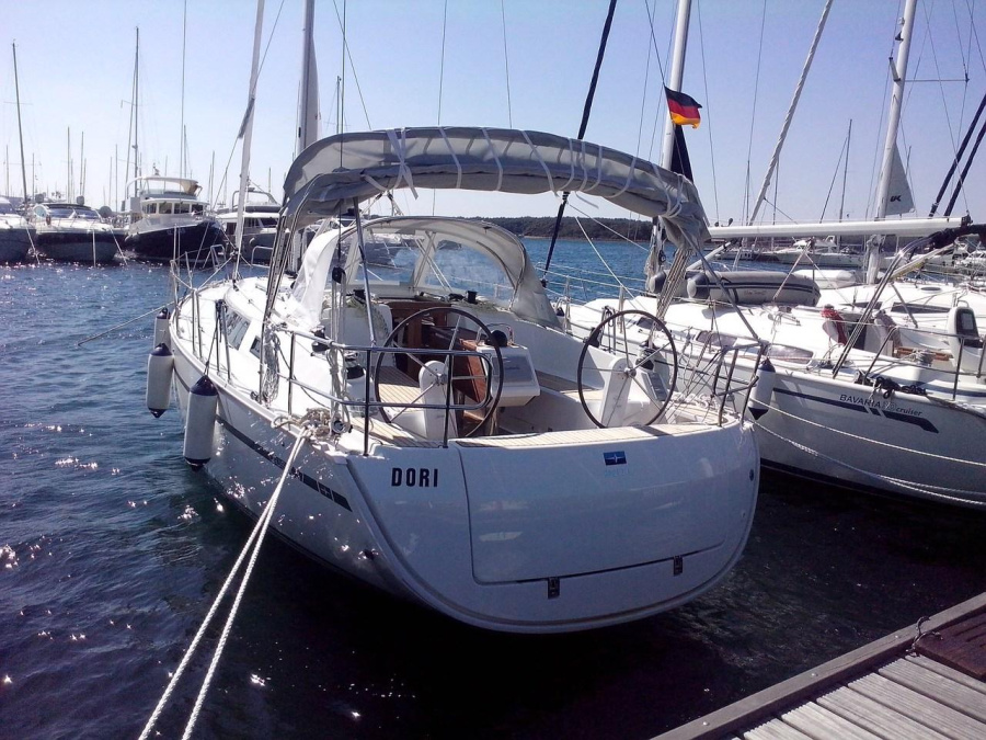 Photo #1 - Bavaria Cruiser 37 - 3 cab. (Bura) in Marina Punat - 40116