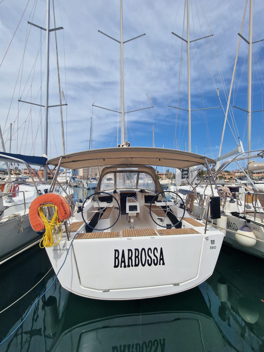 Photo #1 - Dufour 360 GL - 3 cab. (Barbossa) in Marina di La Cala - 40410