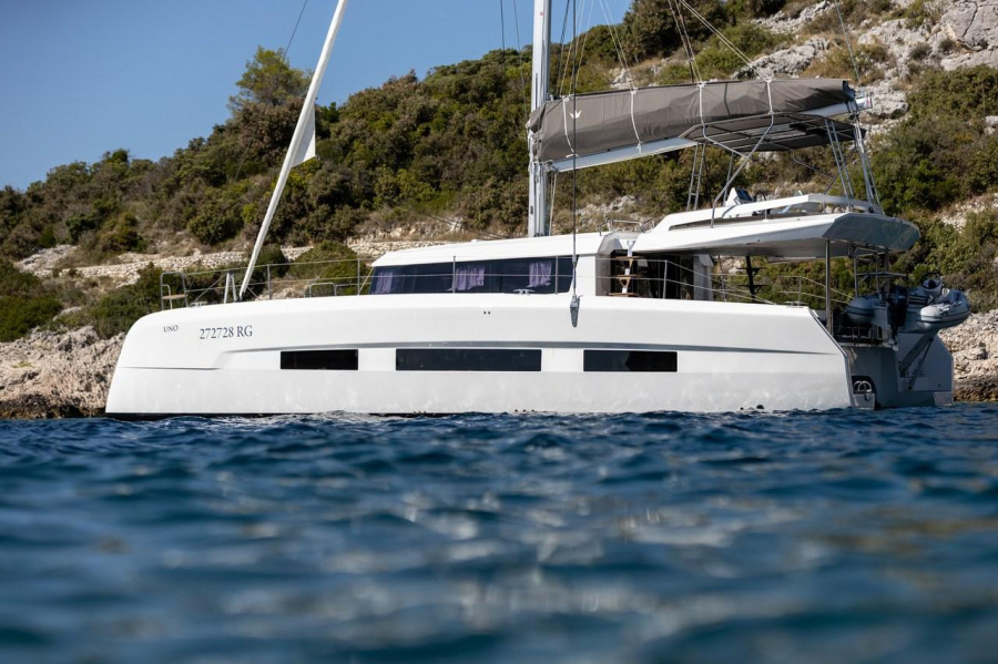 Photo #1 - Dufour 48 Catamaran - 5 + 1 cab. (Uma) in Marina Kremik - 40511