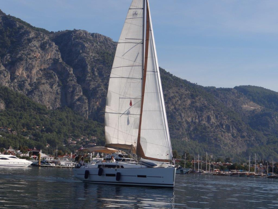 Photo #1 - Dufour 382 GL (Pania) in Municipality of Göcek Marina - 40595