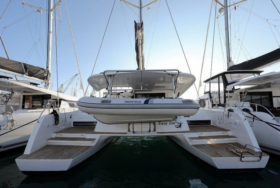 Photo #1 - Lagoon 42 - 4 + 2 cab. (Easy Course) in Marina (ex.SCT) - 40730