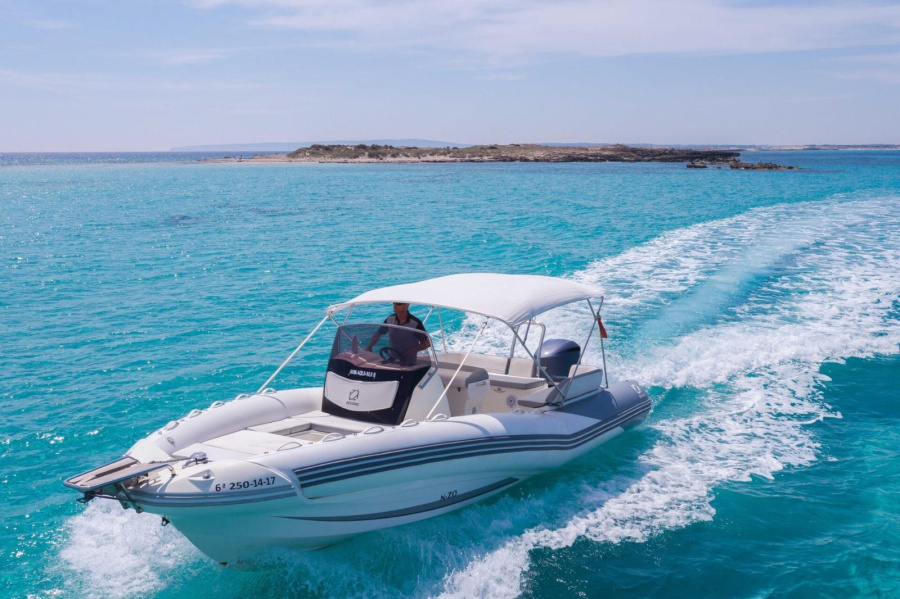 Photo #1 - Zodiac N-ZO 760 (NN) in de Mallorca, Marina Cuarentena - 40768