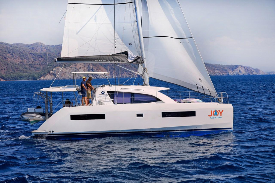 Photo #1 - Leopard 40 (Panda Joy) in Ece Saray Marina Resort - 40796