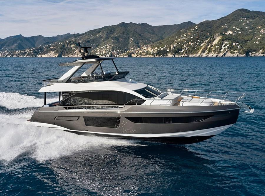Photo #1 - Azimut 68 - 4 + 1 cab. (Pangea) en Marina Lav - - 40797