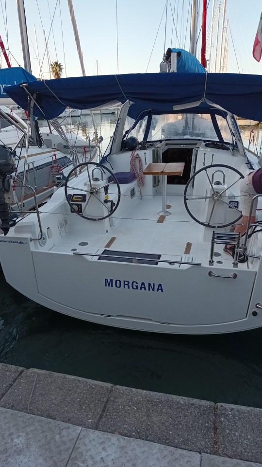 Photo #1 - Oceanis 38 - 3 cab. (Morgana) in Sicily - 40952