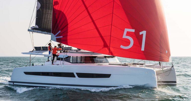 Photo #1 - Fountaine Pajot Aura 51 SMART ELECTRIC - 5 cab. (TIKI) in Naples - 41131