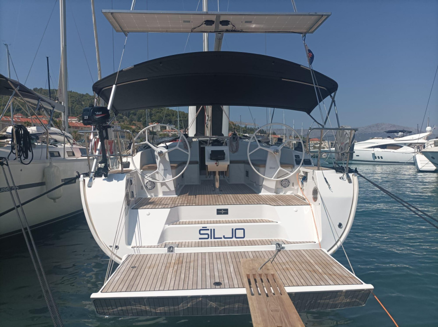 Photo #1 - Bavaria Cruiser 46 - 4 cab. (Šiljo) en ACI Marina - 41182