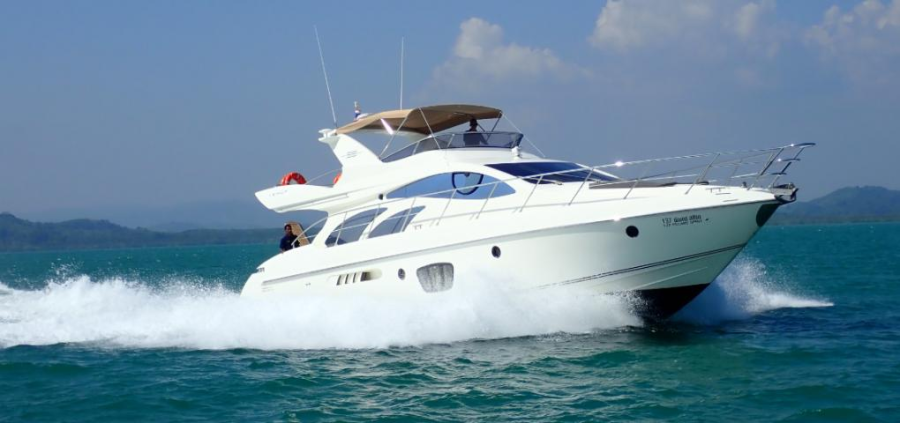 Photo #1 - Azimut 55 Fly (Pillars) in Yacht Haven Marina - 41232