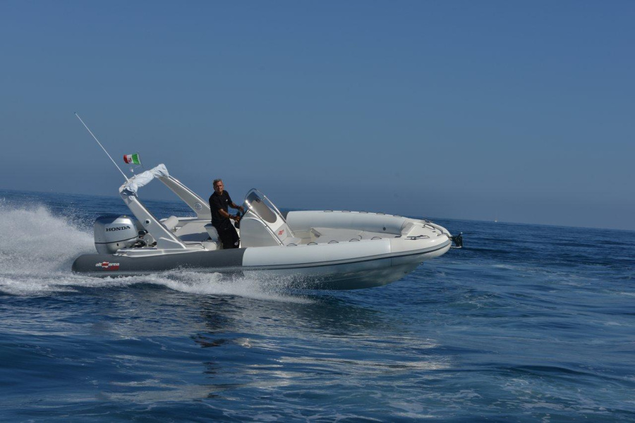 Photo #1 - Altamarea Wave 23 Sport (NN) in Marina di - 41289