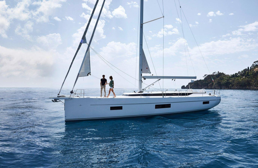 Photo #1 - Bavaria C50 Style - 5 cab. (Sea Queen) in Marina Tehnomont Veruda - 41333