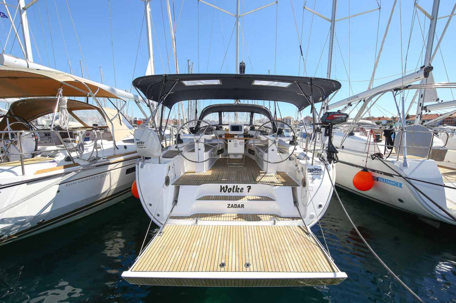 Photo #1 - Bavaria Cruiser 45 - 4 cab. (Wolke 7) in Corfu, Gouvia Marina - 41520