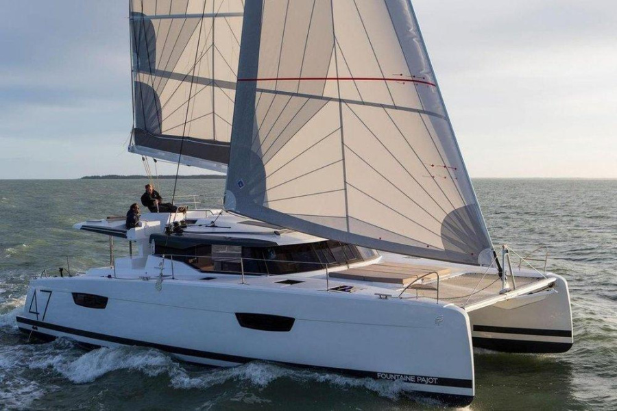 Photo #1 - Fountaine Pajot Saona 47 Quintet - 5 + 1 cab. (Barefoot Oasis) in BVI, Tortola, Ritter House Marina - 41662