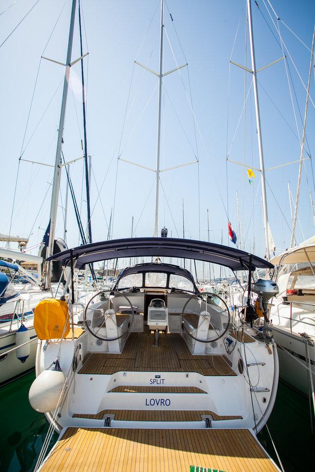 Photo #1 - Bavaria Cruiser 46 - 4 cab. (Lovro) in ACI Marina - 41680
