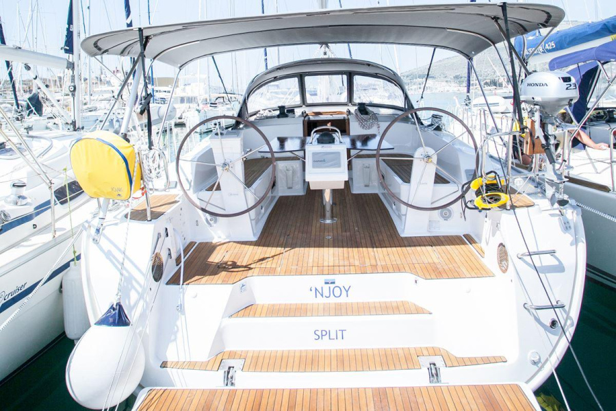 Photo #1 - Bavaria Cruiser 46 - 3 cab. ('njoy) en Komolac, ACI Marina - 41681