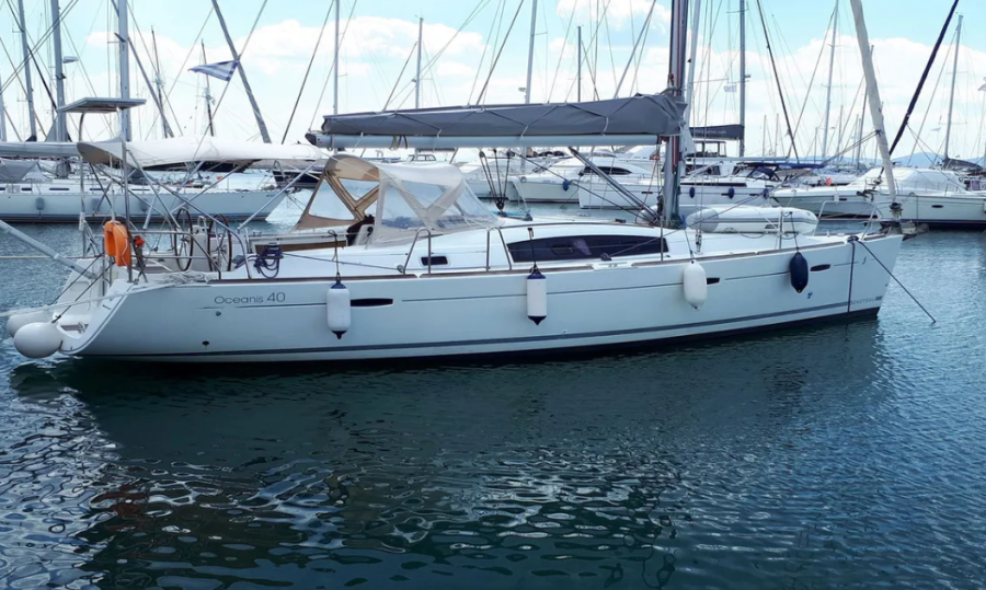 Photo #1 - Oceanis 40 (Toscana) in Marina - 41812