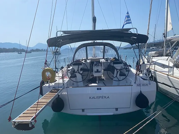 Photo #1 - Bavaria C42 (Kalispera) en Athens, Alimos marina - 41937