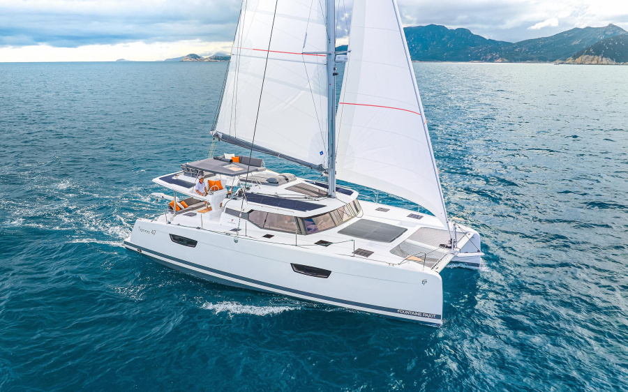 Photo #1 - Fountaine Pajot Tanna 47 - 5 + 1 cab. (First Life) en ACI Marina - 42043