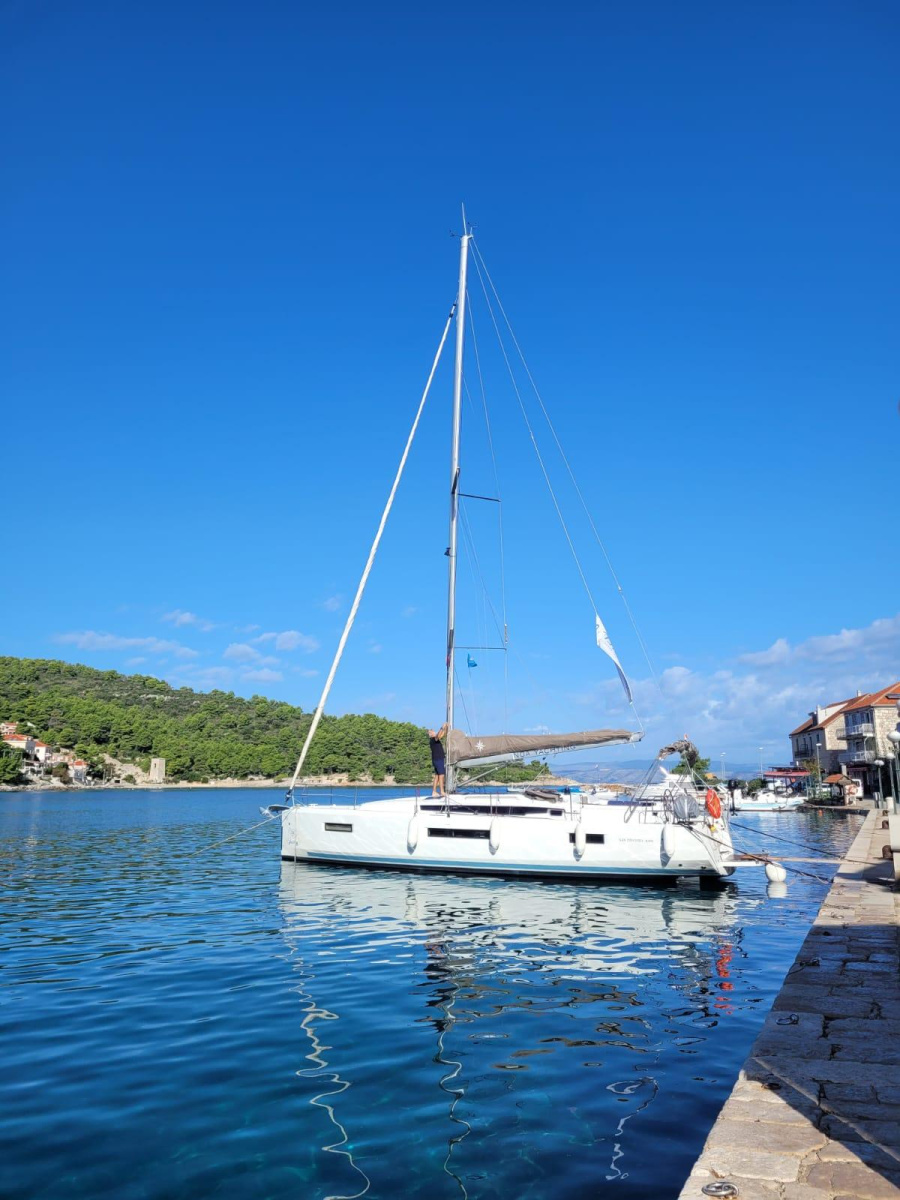 Photo #1 - Sun Odyssey 440 (Habibi) in D-Marin - 42049