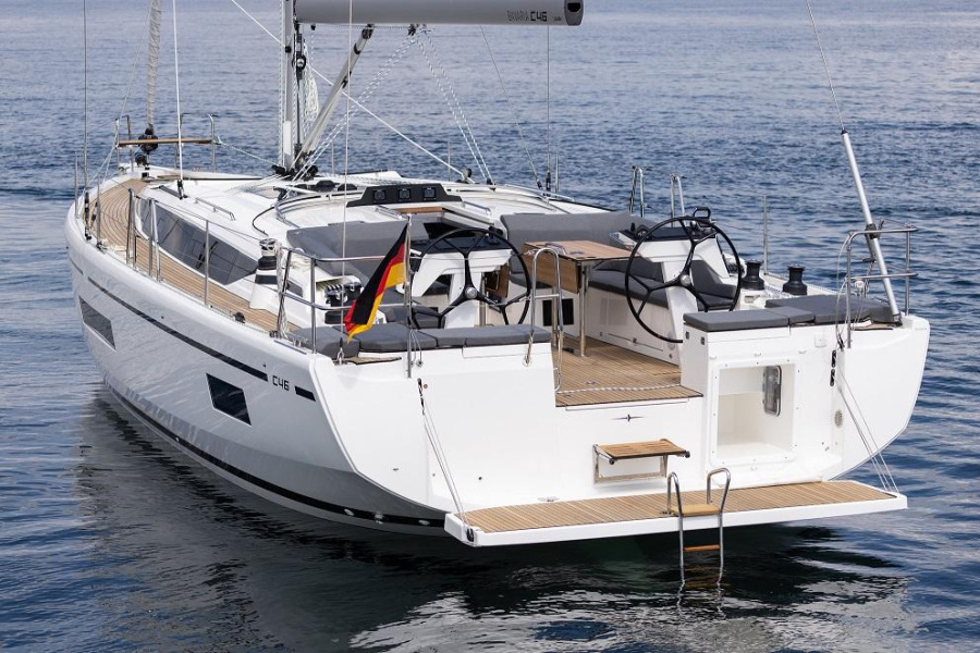 Photo #1 - Bavaria C46 - 4 cab. (Sestrica Vela) en ACI Marina - 42652
