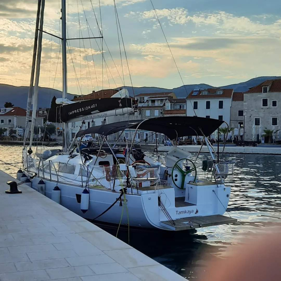 Photo #1 - Elan Impression 40.1 (Tamikaya) in Marina Punat - 42712