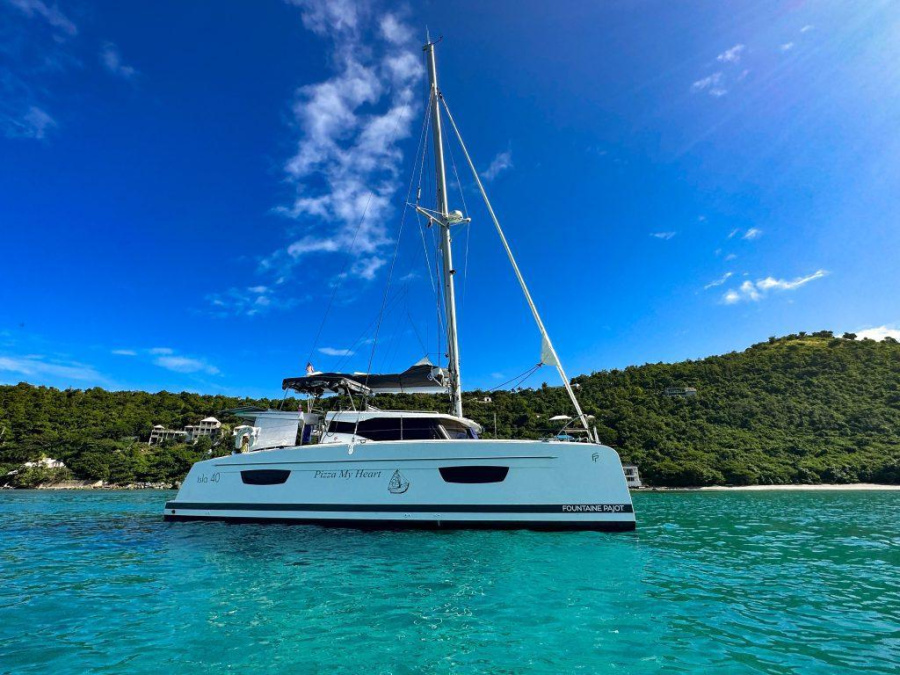 Photo #1 - Fountaine Pajot Isla 40 - 3 cab. (Pizza My Heart) in Resort & Marina - 42789