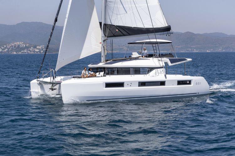 Photo #1 - Lagoon 51 - 6 + 1 cab. (Slinky Malinki) in Resort & Marina - 42818