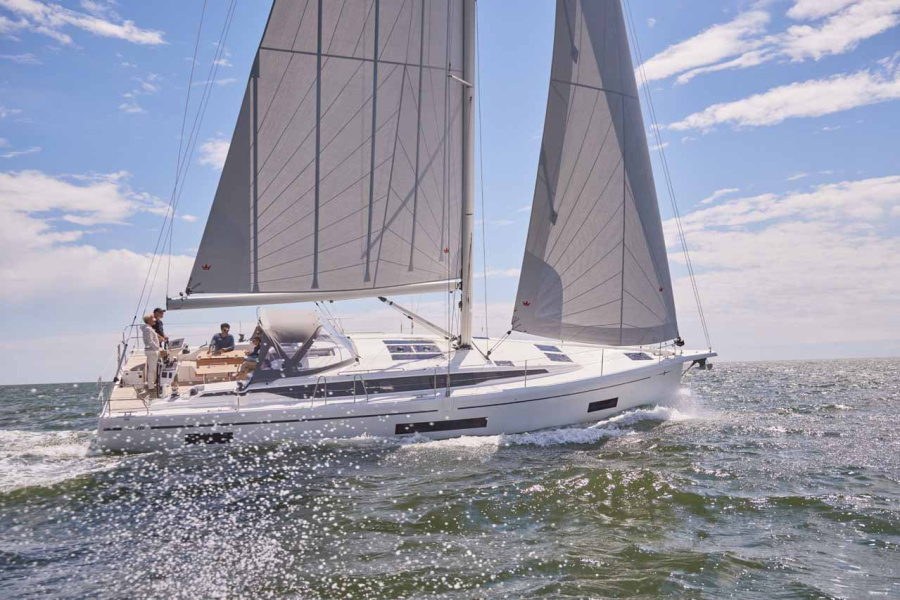 Photo #1 - Bavaria C46 - 4 cab. (Garbí) en de Mallorca, Real Club Nautico - 42828