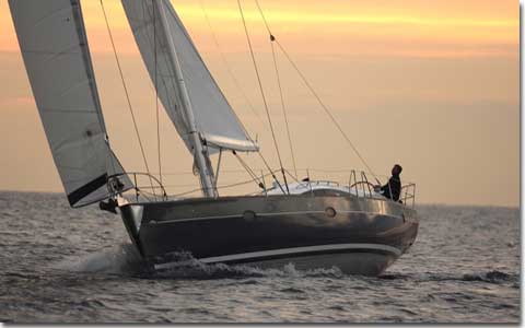 Photo #1 - Elan 514 Impression - 4 + 1 cab. (Maja 07) en Marina - 42844