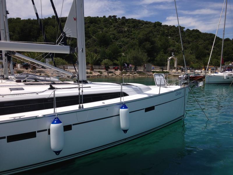 Photo #1 - Bavaria Cruiser 46 - 4 cab. (Curica) in Marina Frapa - 42866