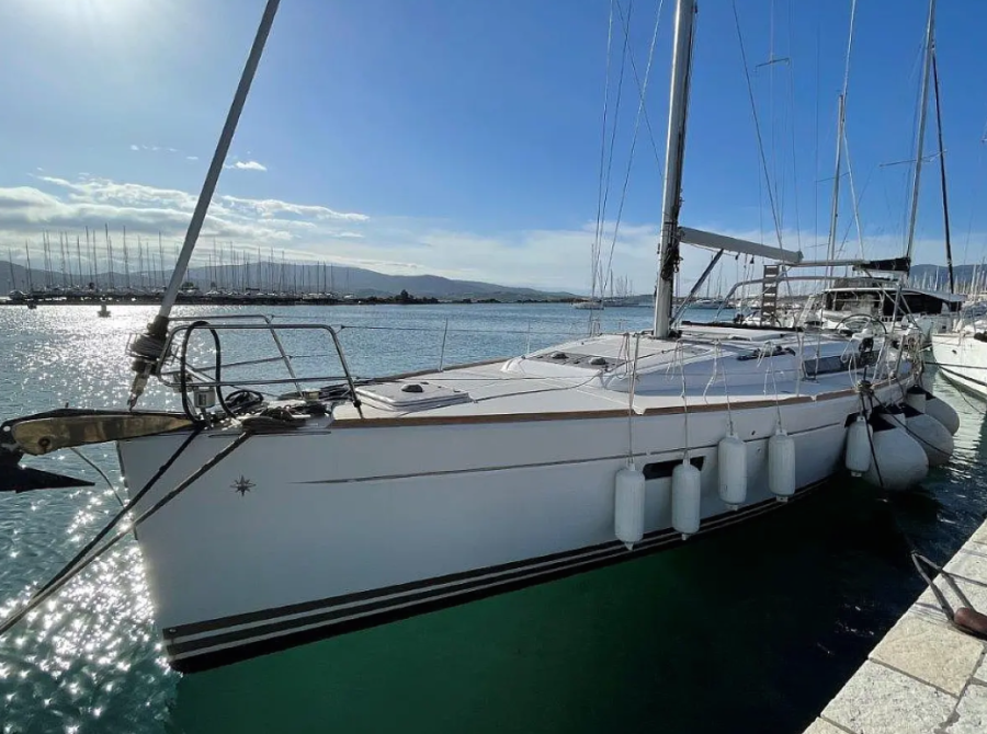 Photo #1 - Sun Odyssey 469 (Electra) in Main Port - 42915