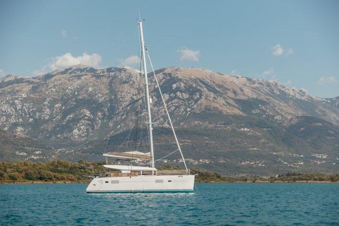 Photo #1 - Lagoon 450 - 4 + 2 cab. (Perla) in Marina Frapa - 43004