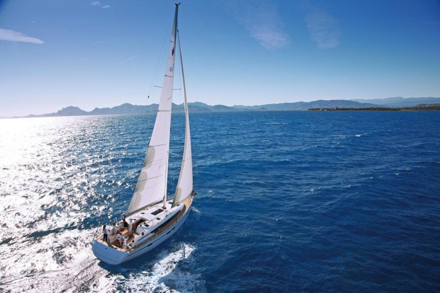 Photo #1 - Bavaria C46 - 4 cab. (Payetra) in Marina - 43016