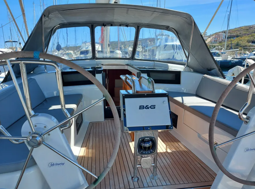 Photo #1 - Hanse 418 - 3 cab. (Themisto) en - Olympic Marine - 43149