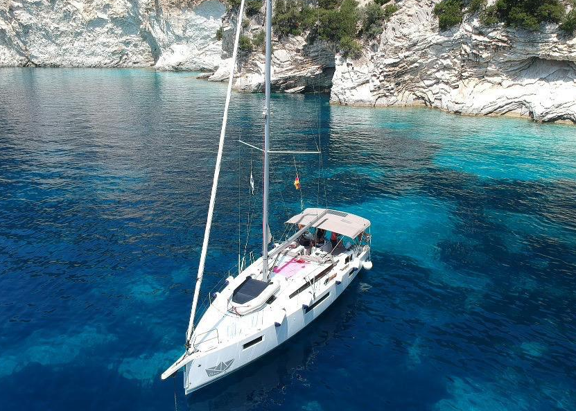 Photo #1 - Sun Odyssey 410 - 3 cab. (Chimera) in Lefkas, D-Marin - 43235