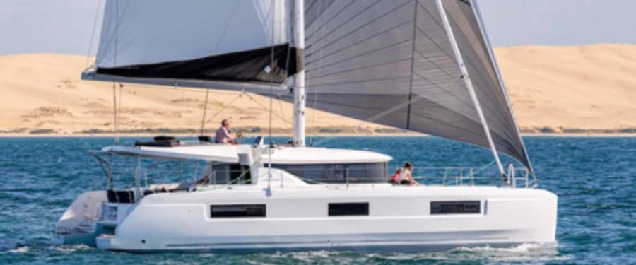 Photo #1 - Lagoon 46 OW - 3 + 1 cab. (Sail Away) in St. Raphael - 43293