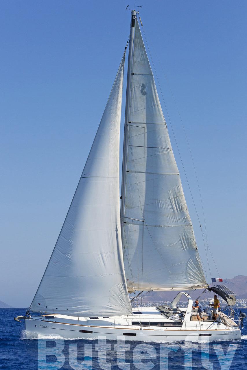 Photo #1 - Oceanis 45 - 4 cab. (Butterfly) in Marina - 43371