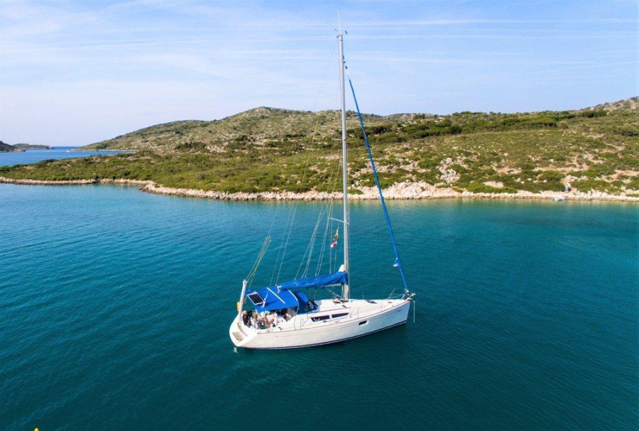 Photo #1 - Sun Odyssey 36i (Izella) en  - 43397