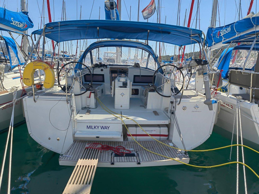 Photo #1 - Sun Odyssey 440 (Milky Way) in Marina Polesana - 43458