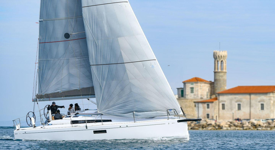 Photo #1 - First 36 (Ultra First) in ACI Marina - 43568