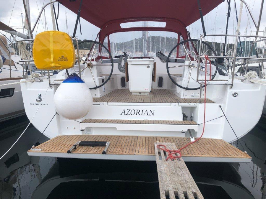 Photo #1 - Oceanis 40.1 - 3 cab. (Azorian) in ACI Marina - 43602