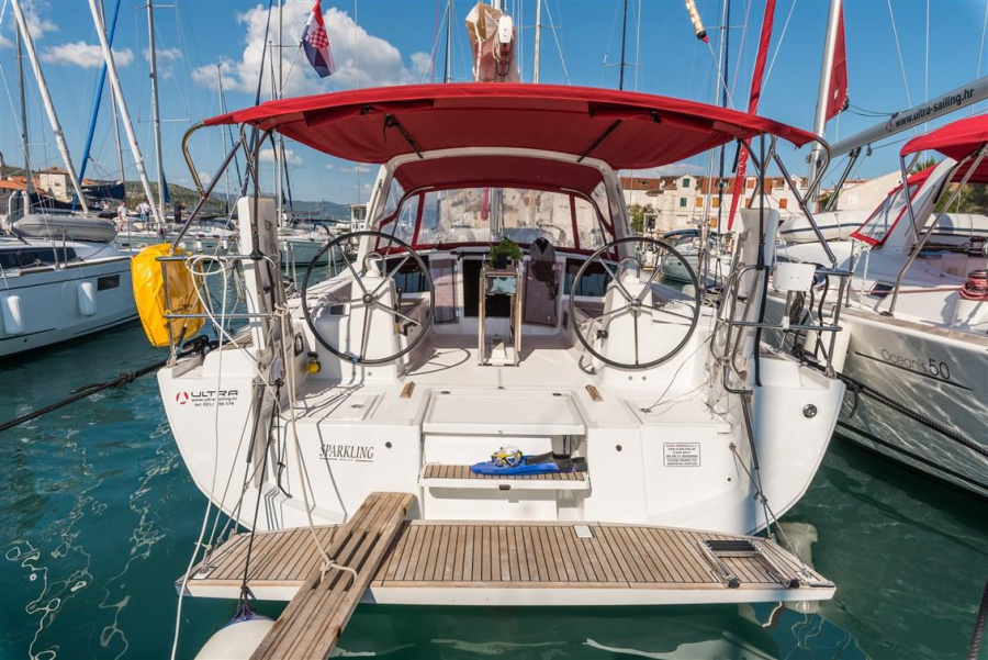 Photo #1 - Oceanis 41.1 (Sparkling) in ACI Marina - 43614