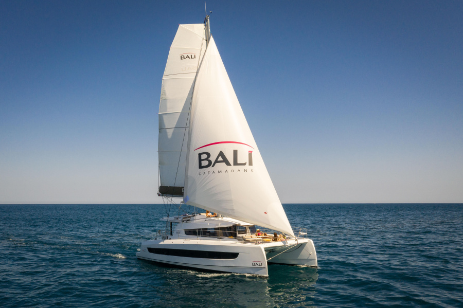 Photo #1 - Bali 4.2 - 4 + 1 cab. (Zinfandel) en Marina - 43642