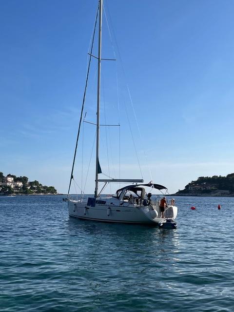 Photo #1 - Oceanis 50 Family - 5 cab. (Tindra) en Brač, Milna, Marina Kanarija - 43724