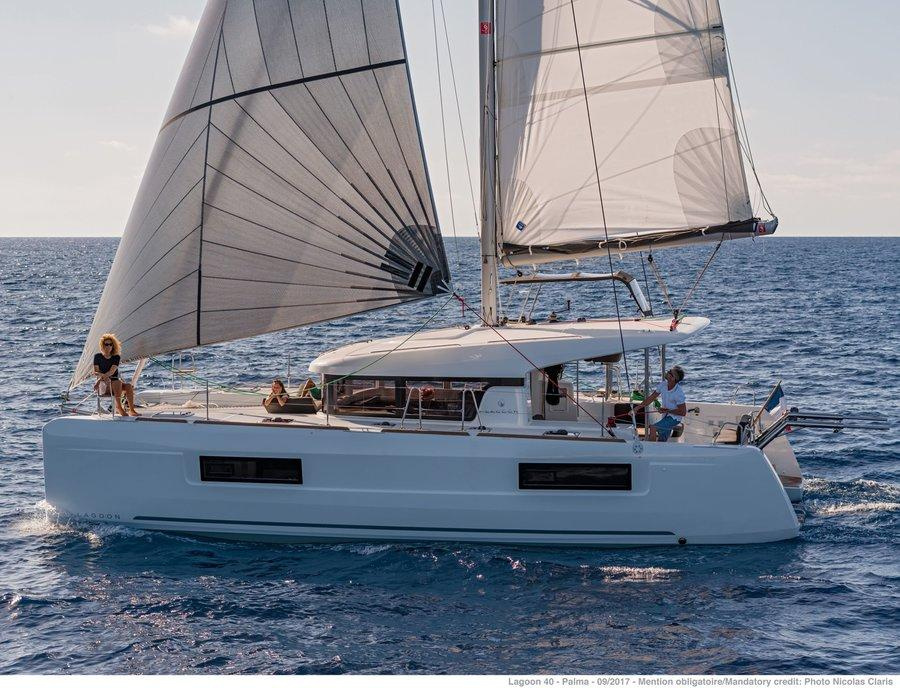 Photo #1 - Lagoon 40 - 4 + 1 cab. (Altea) in Capo D'orlando Marina - 43742